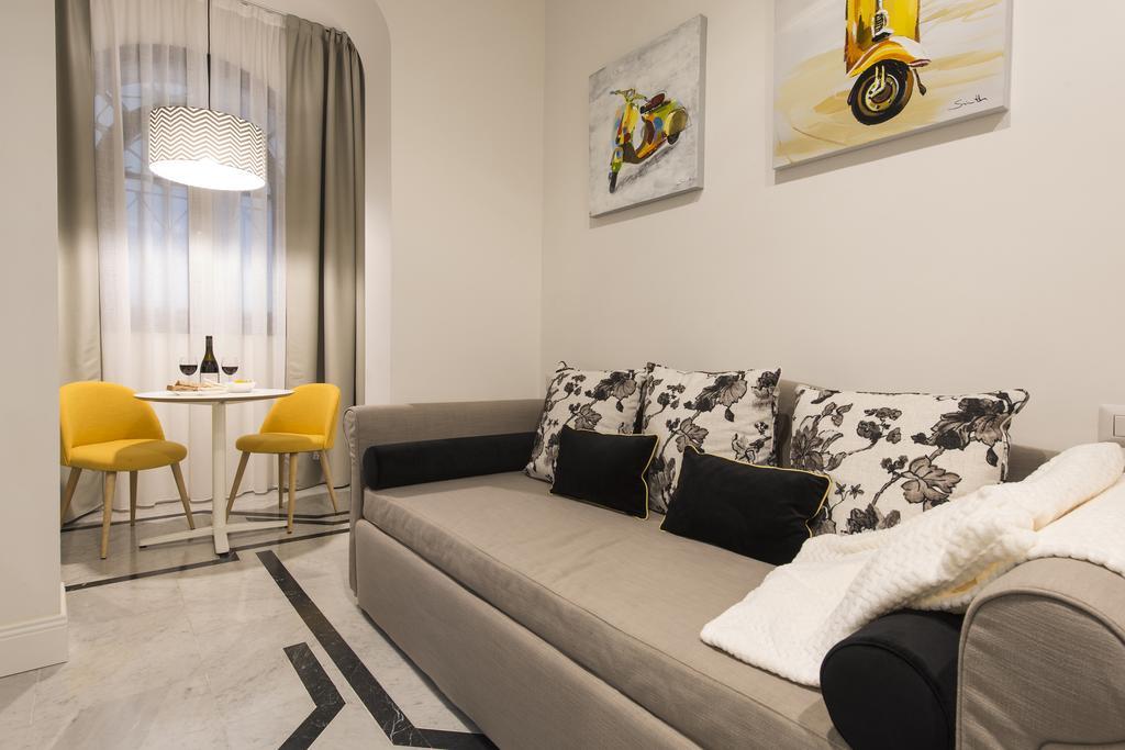 Suite Home Milano Fiera Exterior photo