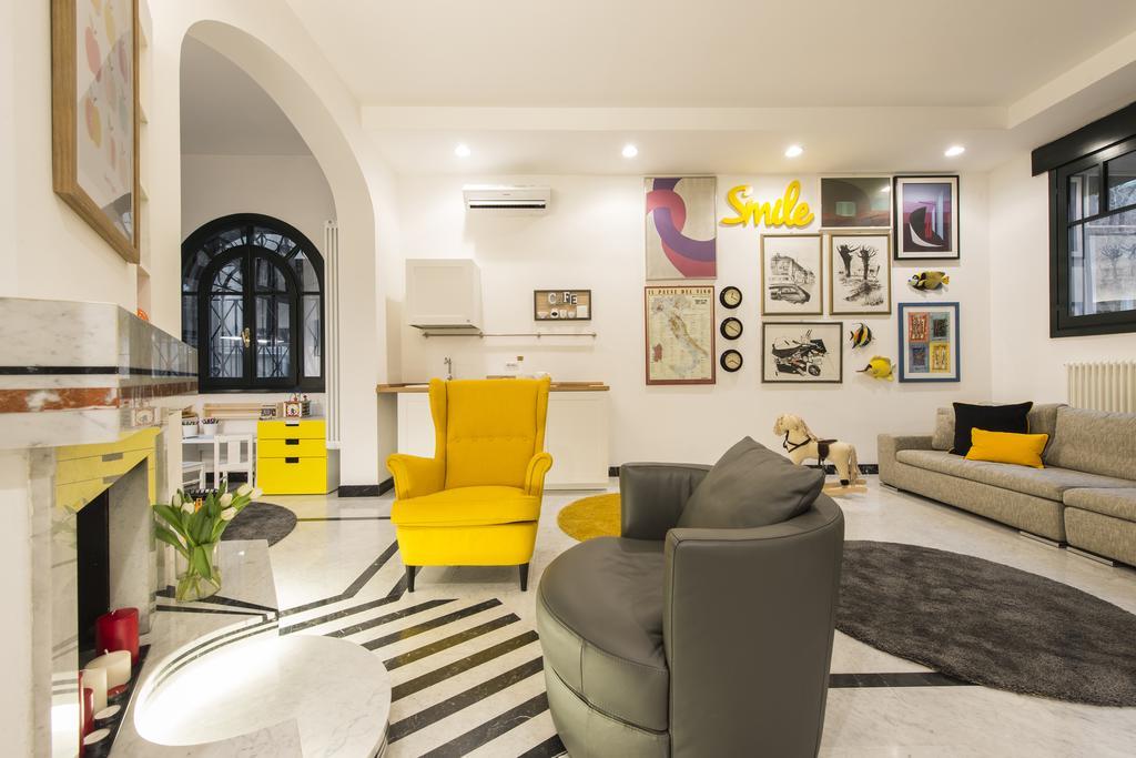 Suite Home Milano Fiera Exterior photo