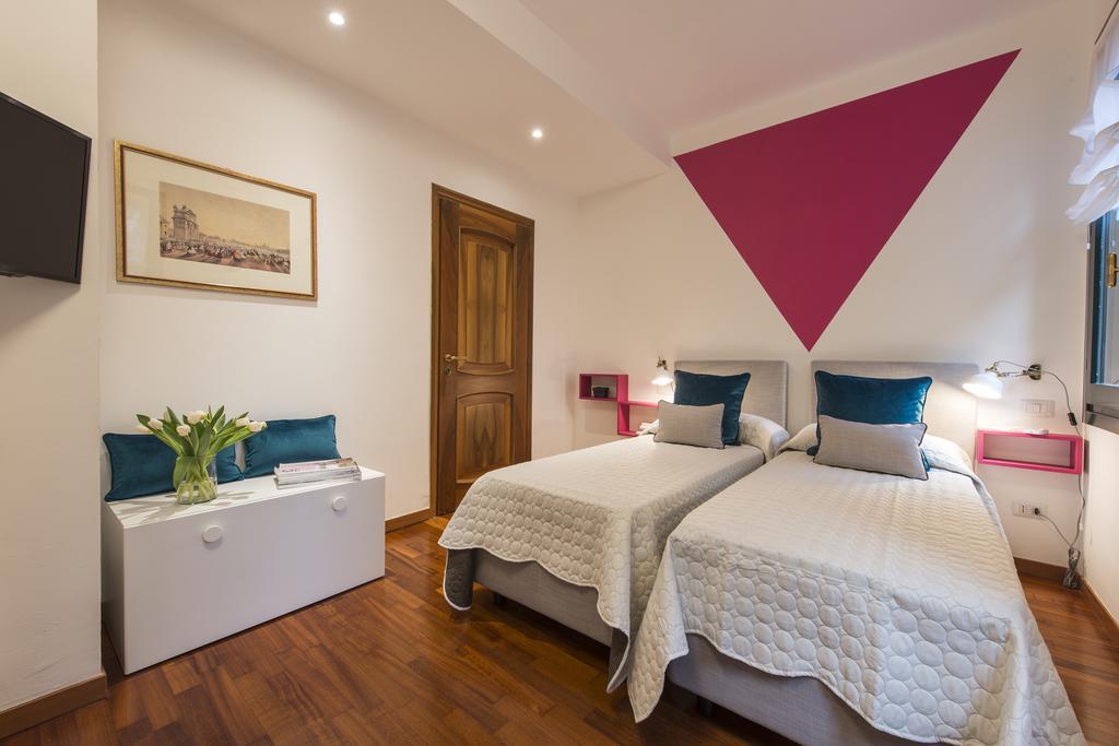 Suite Home Milano Fiera Exterior photo